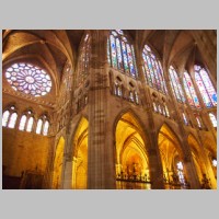 León Cathedral, photo Slowking4, Wikipedia.jpg